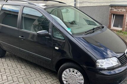 Seat Alhambra 143.000 km 5.555 &euro; Dresden 01139
