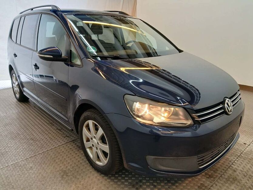 VW Touran 160.100 km 6.499 € Bottrop 46236