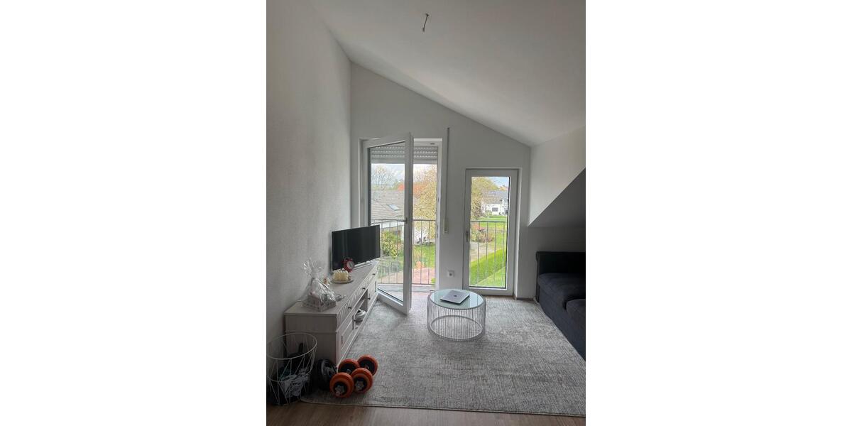 Dachgeschoßwohnung Dingolfing - 1 Zimmer, 37 m&sup2;, 510&euro; | Angebot:26680210