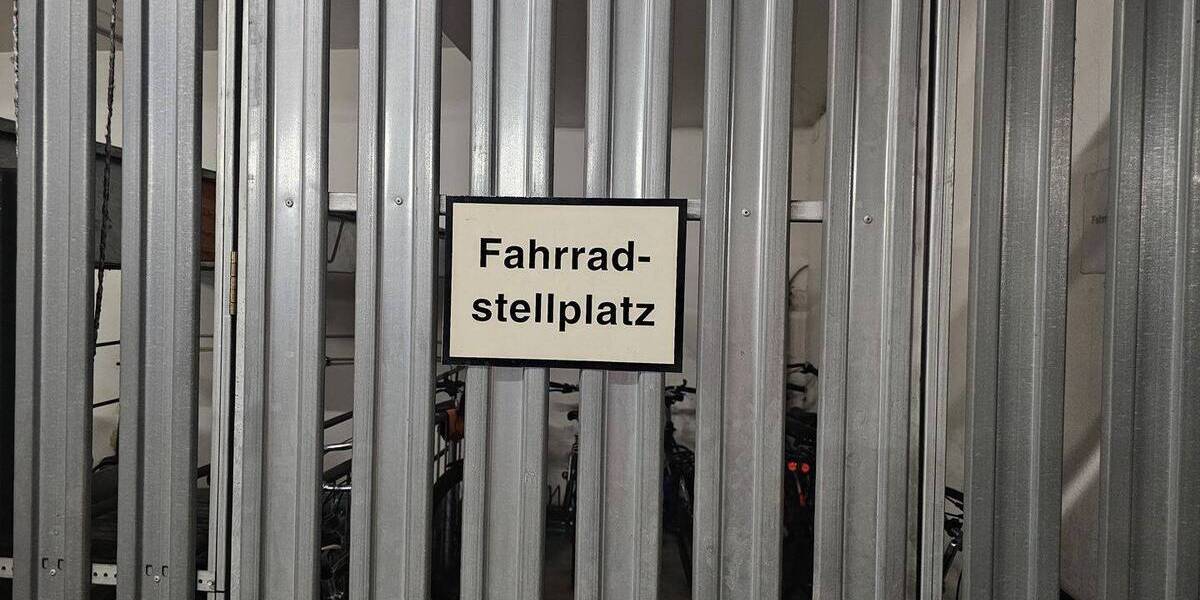 Etagenwohnung Dresden Striesen-Ost - 3 Zimmer, 93 m&sup2;, 326.000&euro; | Angebot:26310486