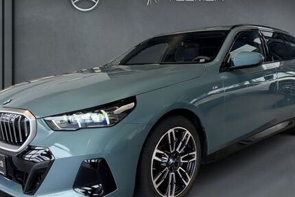 BMW 540 22.333 km 58.995 &euro; Hamburg 21079