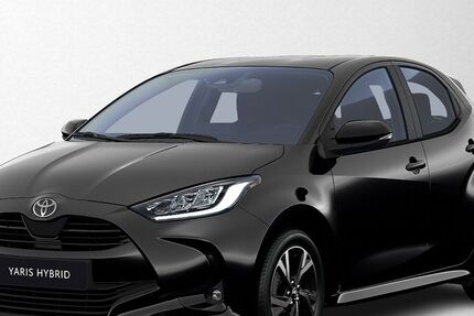 Toyota Yaris 1.446 km 27.590 &euro; Winsen 21423