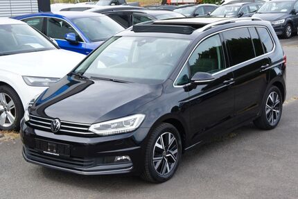 VW Touran 102.740 km 27.999 &euro; Großkrotzenburg 63538