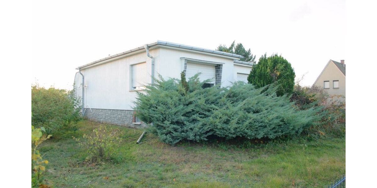 Wohnen auf einer Ebene im Bungalow - Bungalow Bernsdorf | Angebot:24486610