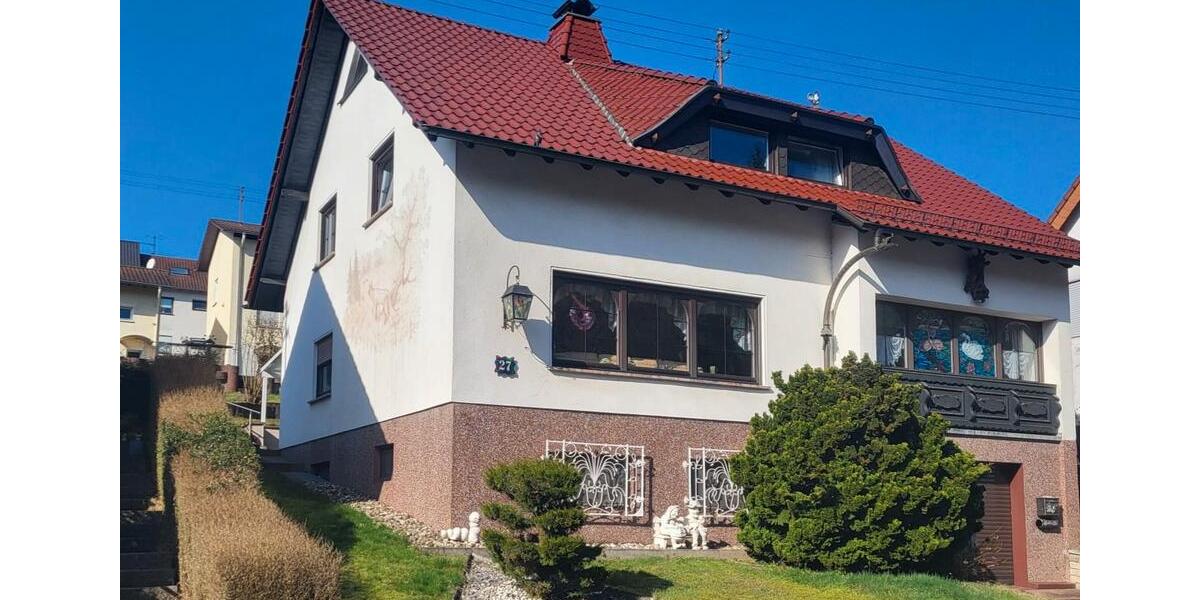 Mehrfamilienhaus, Wohnhaus Quierschied - 8 Zimmer, 245 m&sup2;, 330.000&euro; | Angebot:26788114
