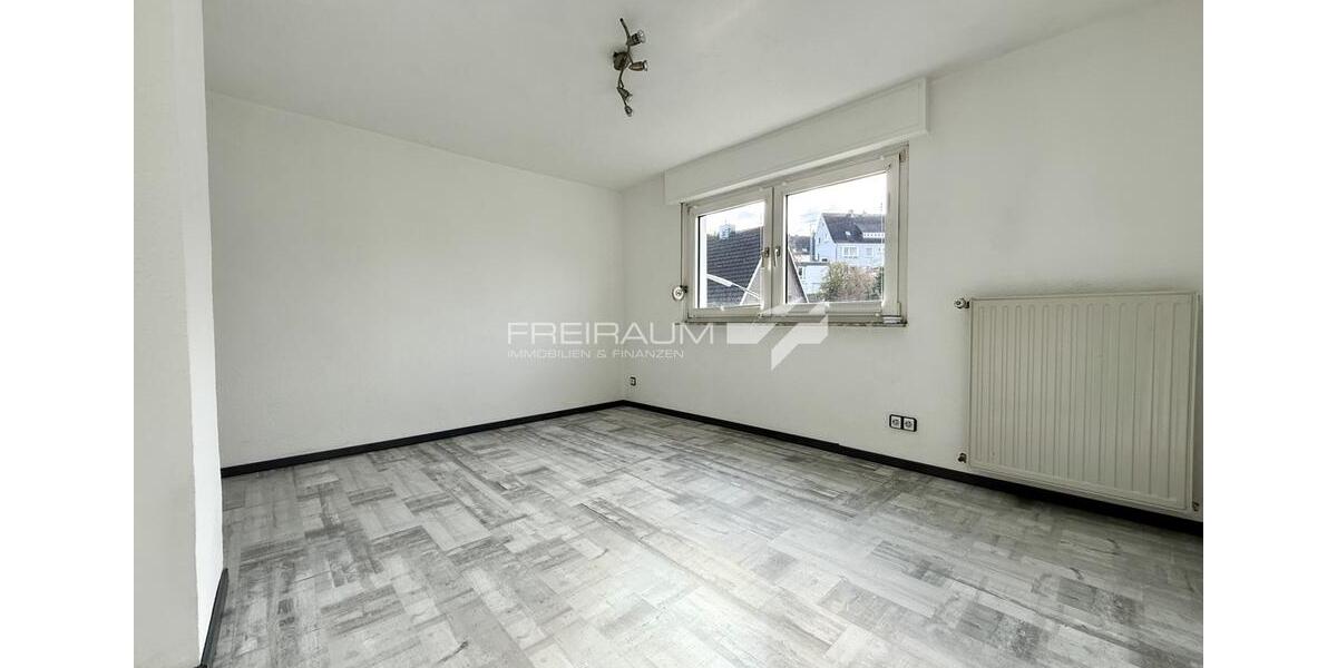 Einfamilienhaus Siegen Weidenau - 5 Zimmer, 120 m&sup2;, 1.100&euro; | Angebot:25256341