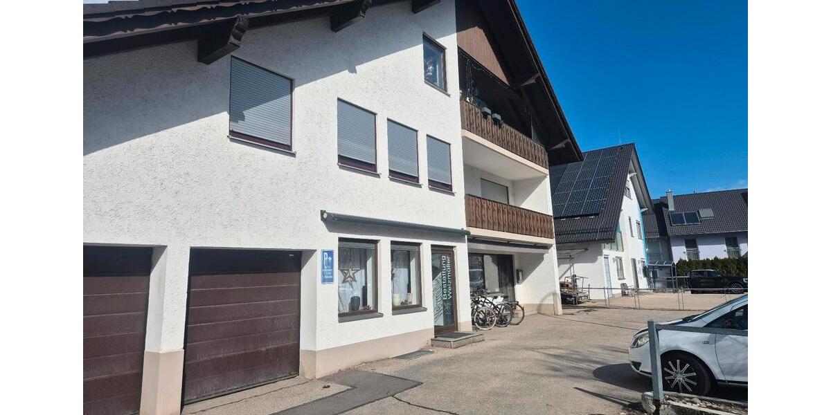 Etagenwohnung Schwabmünchen - 3.5 Zimmer, 82 m&sup2;, 1.200&euro; | Angebot:25542955