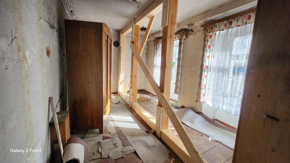 Doppelhaushälfte Vilseck - 16 Zimmer, 520 m&sup2;, 45.000&euro; | Angebot:20657309