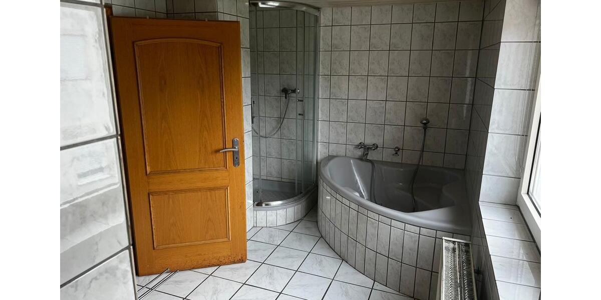 Mehrfamilienhaus, Wohnhaus Grafling - 6.5 Zimmer, 200 m&sup2;, 445.000&euro; | Angebot:22256325