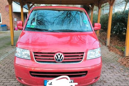 VW T5 Transporter 220.000 km 6.499 &euro; wiemersdorf 24649