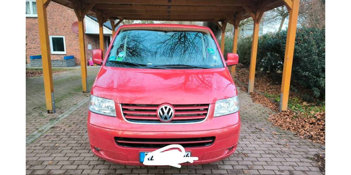 VW T5 Transporter 220.000 km 6.499 &euro; wiemersdorf 24649