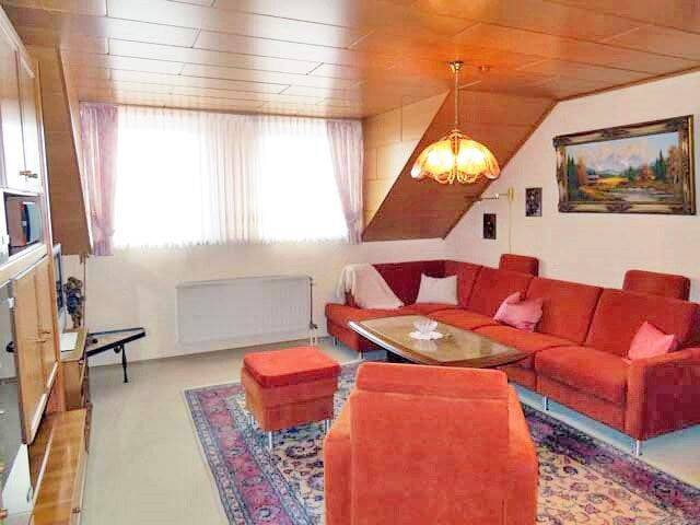 Etagenwohnung Sulzbach-Rosenberg Rosenberg - 4 Zimmer, 96 m&sup2;, 210.000&euro; | Angebot:25668851