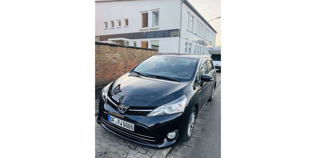 Toyota Verso 110.650 km 16.500 &euro; Langen 63225