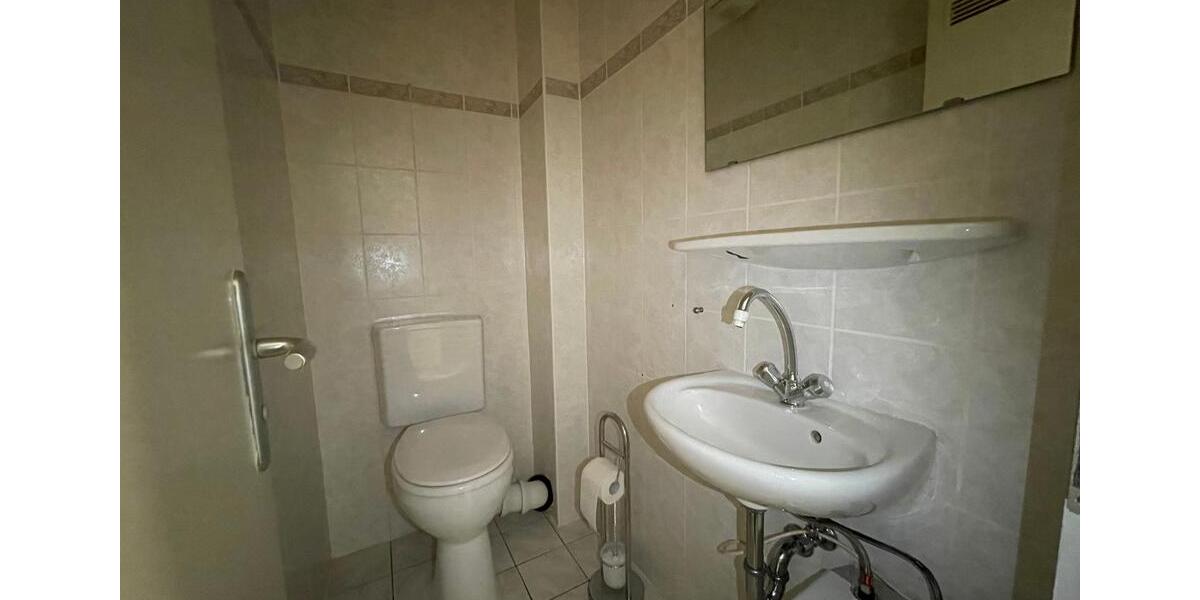 5-Zimmerwohnung mit Balkon, Garten und Garage mit direktem Zugang zur Wohnung 5 zimmer