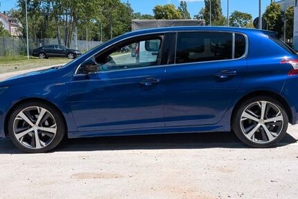 Peugeot 308 118.800 km 8.690 &euro; Wiesbaden 65203
