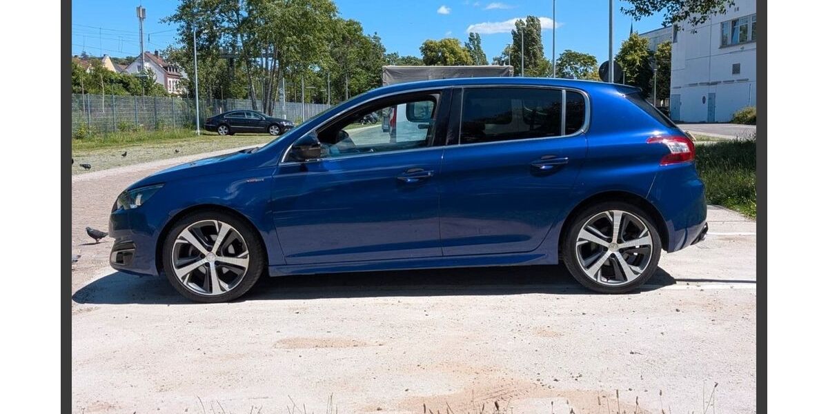 Peugeot 308 118.800 km 8.690 &euro; Wiesbaden 65203