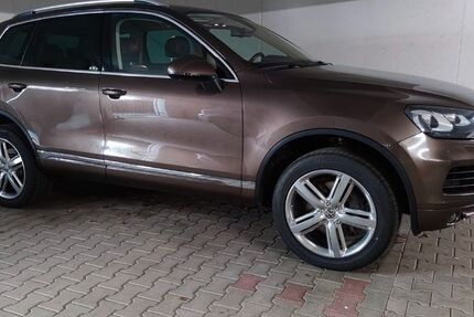 VW Touareg 141.250 km 16.500 &euro; Berlin 12619