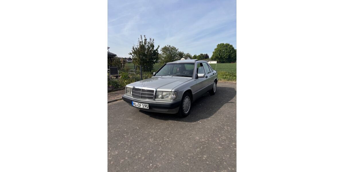 Mercedes-Benz 190 109.000 km 8.000 &euro; Bruchköbel 63486