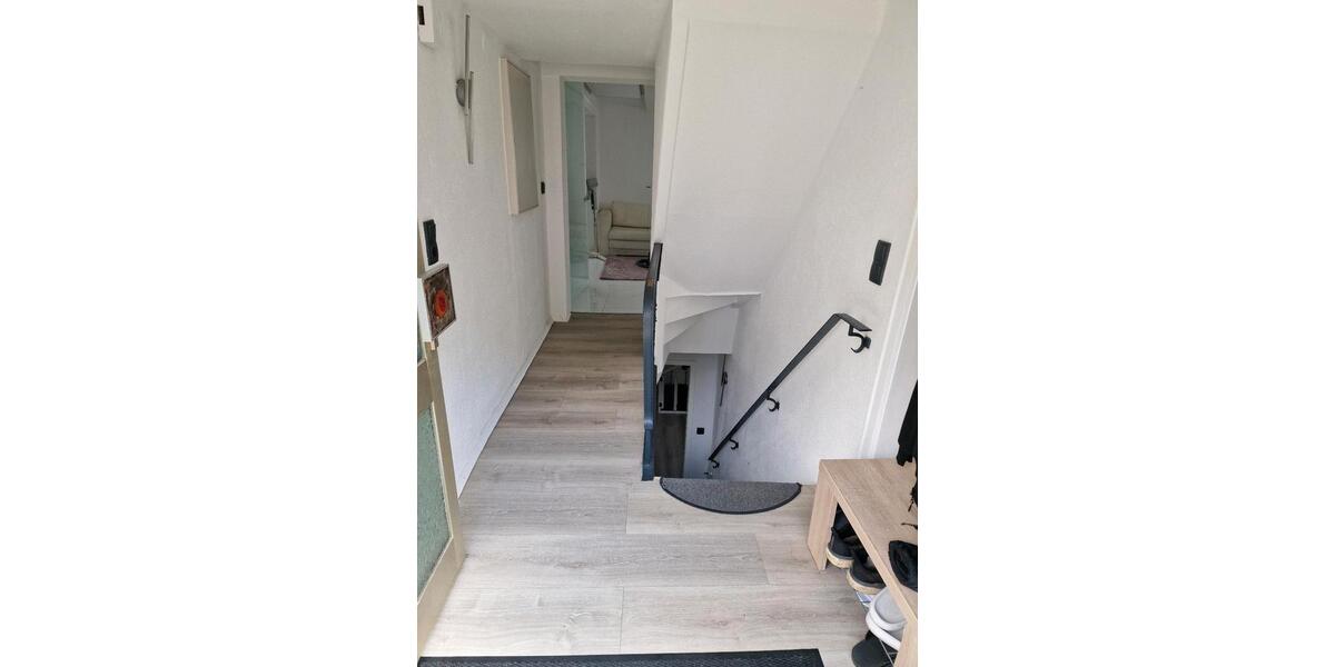 Doppelhaushälfte Stockach - 4.5 Zimmer, 100 m&sup2;, 285.000&euro; | Angebot:27070360
