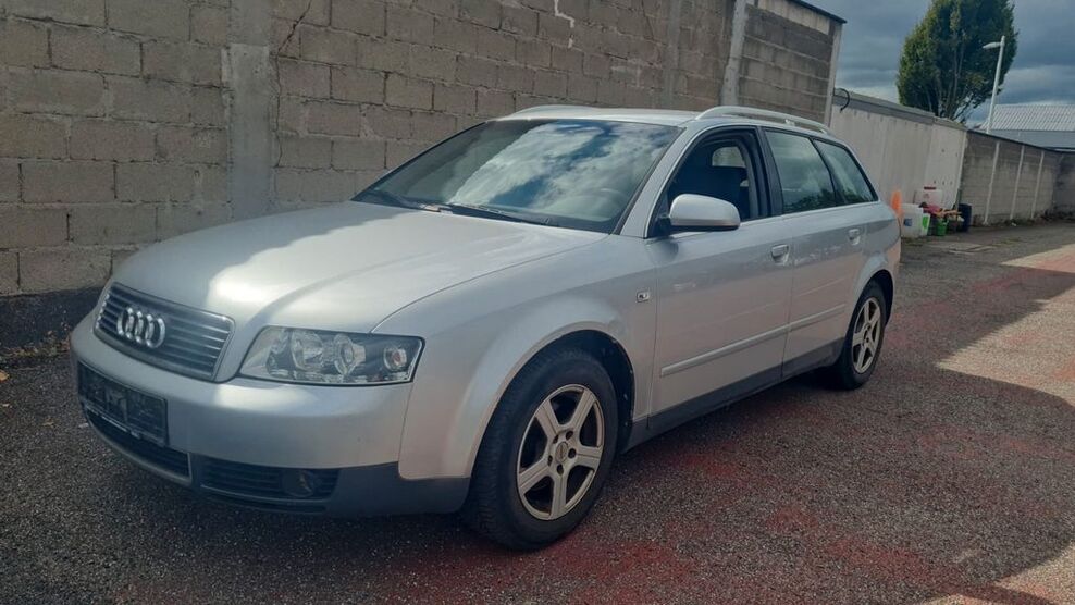 Audi A4 200.000 km 1.199 € Mainz kastel 55252