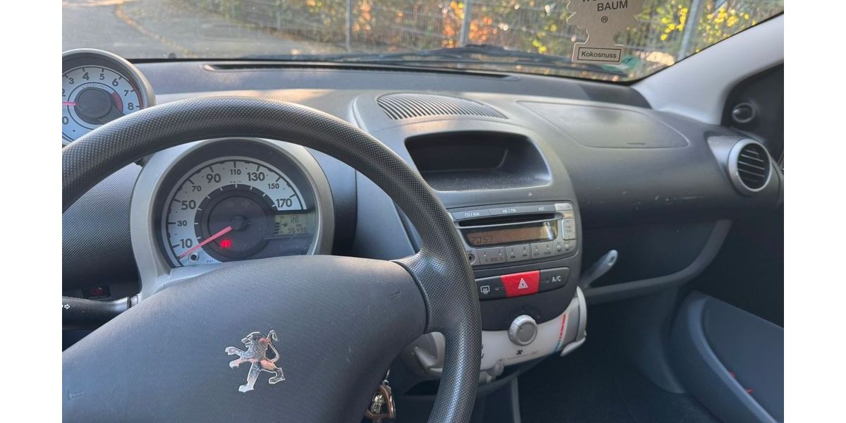 Peugeot 107 97.000 km 3.750 &euro; Ludwigshafen 67063