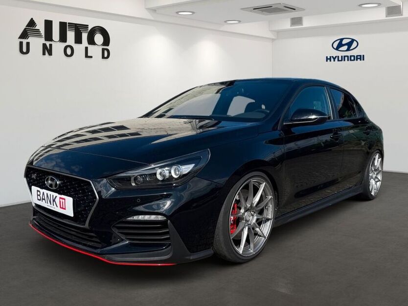 i30