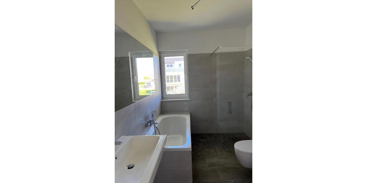 Erdgeschoßwohnung Mittenwalde - 3 Zimmer, 80 m&sup2;, 1.100&euro; | Angebot:26421340