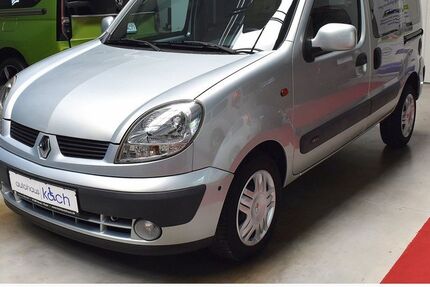 Renault Kangoo 69.060 km 9.990 € Neukirchen-Vluyn 47506