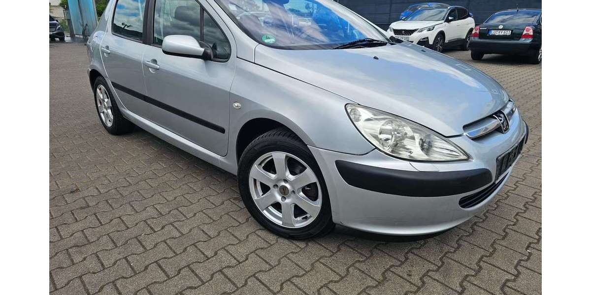 Peugeot 307 197.000 km 2.699 € Ludwigshafen 67071