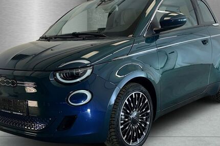 Fiat 500e 7.336 km 27.450 &euro; Braunschweig 38126