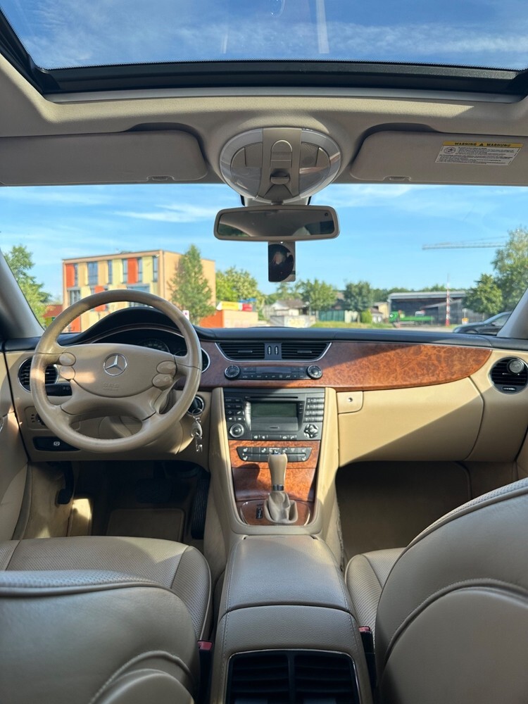 Mercedes-Benz CLS 320 180.000 km 8.999 € Schliengen 79418