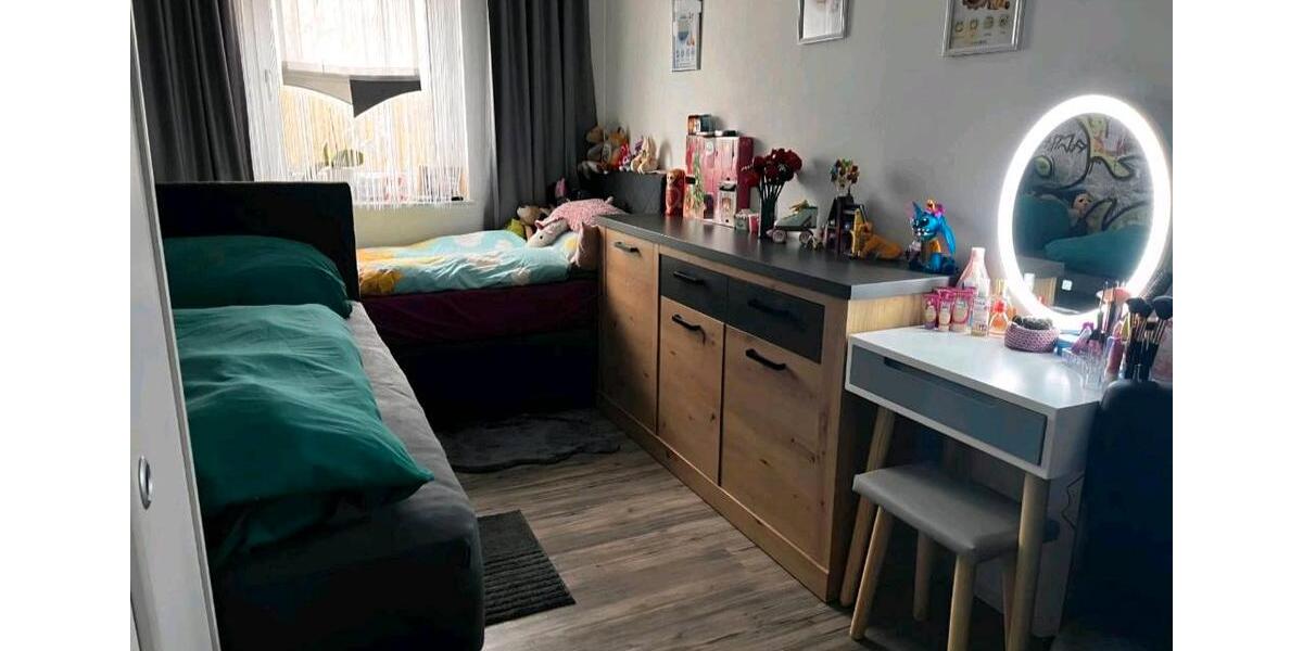 Etagenwohnung Speichersdorf - 3 Zimmer, 77 m&sup2;, 843&euro; | Angebot:26398680