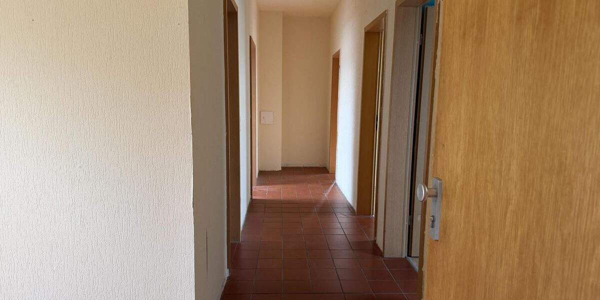 Große Helle Wohnung mit Charme 4 zimmer