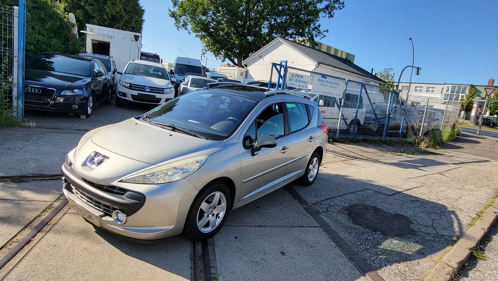 Peugeot 207 142.123 km 1.977 &euro; Hamburg 20539
