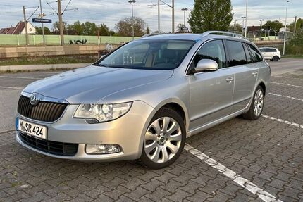 Skoda Superb 196.700 km 3.200 &euro; Röhrmoos 85244