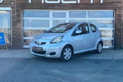 Toyota Aygo (X) 186.000 km 2.490 € Mitterteich 95666