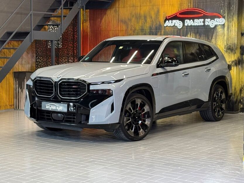 BMW XM 8.500 km 139.900 € München 81829