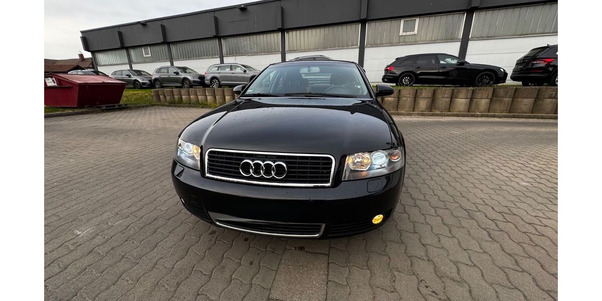 Audi A4 221.000 km 2.700 &euro; Marktredwitz 95615