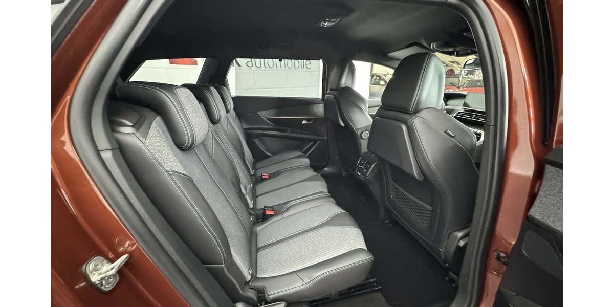 Peugeot 5008 Puretech 130 Allure 1.Hand 7 Sitze Carplay 23.100 km 24.229 &euro; Lich 35423