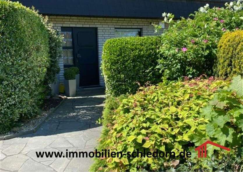 Haus zum Kaufen in Oberhausen 485.000 € 128 m²
