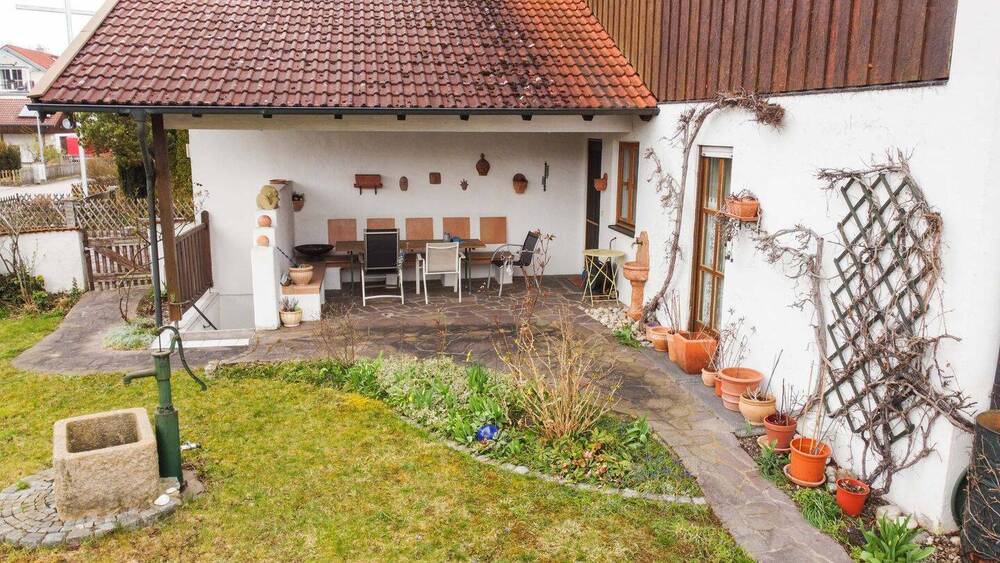 Doppelhaushälfte Tüßling - 6 Zimmer, 186 m&sup2;, 550.000&euro; | Angebot:26358838