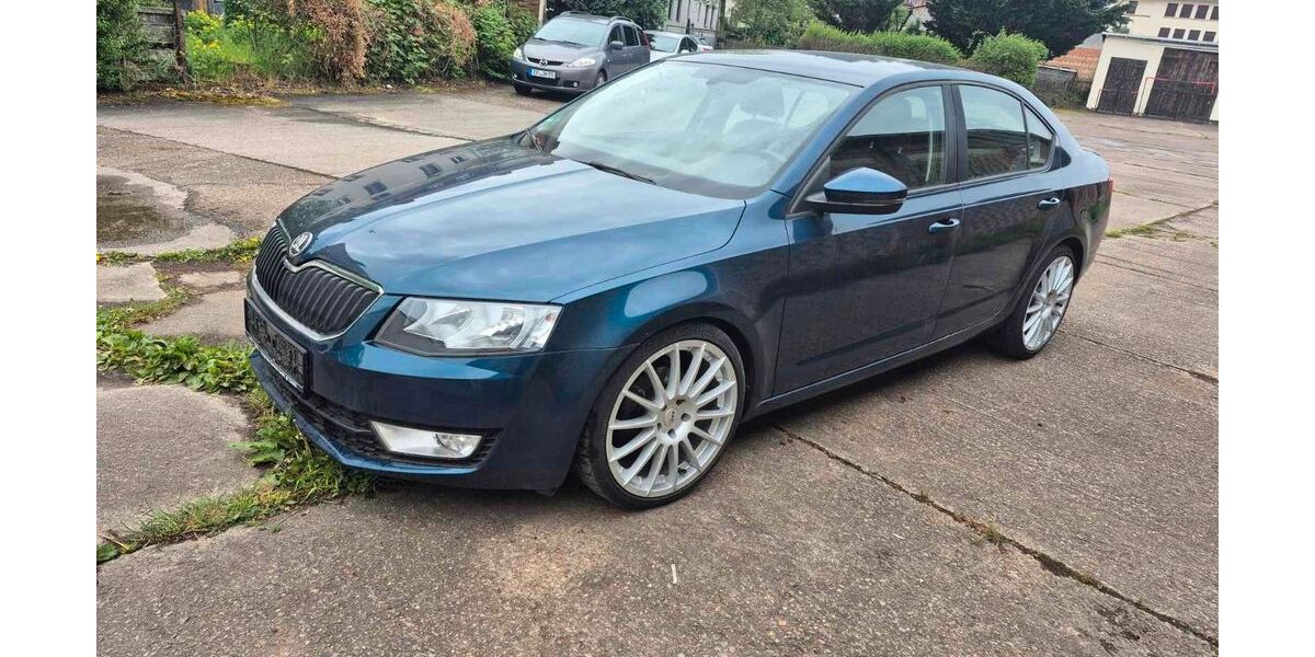 Skoda Octavia 119.900 km 7.200 &euro; Erfurt 99092