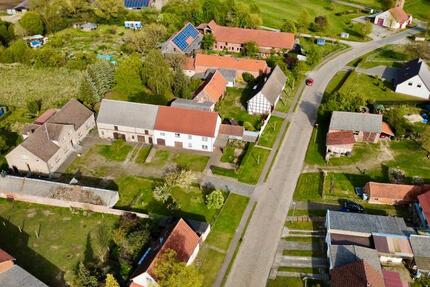 Haus Salzwedel - 6 Zimmer, 184 m&sup2;, 255.000&euro; | Angebot:26429639