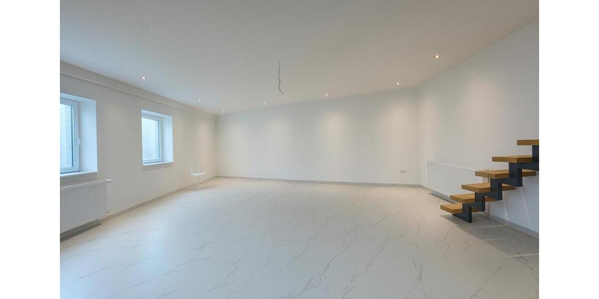 Einfamilienhaus Sarstedt - 5 Zimmer, 120 m&sup2;, 1.700&euro; | Angebot:24002383