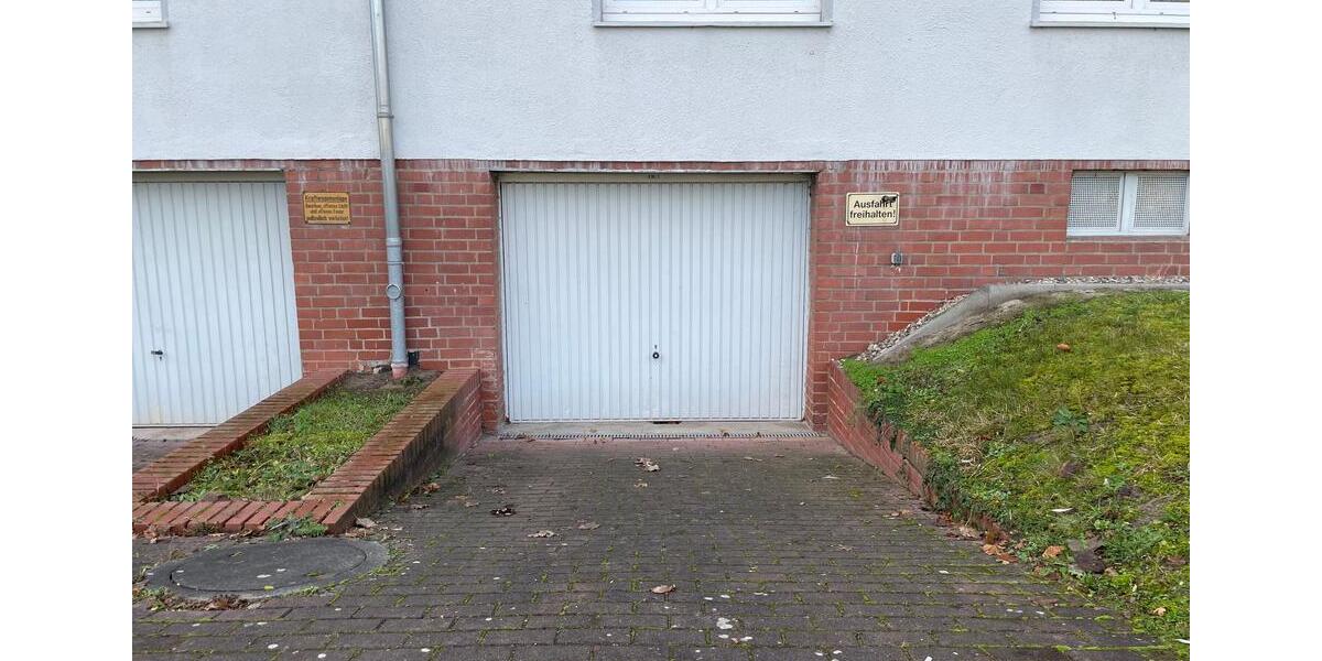 5-Zimmerwohnung mit Balkon, Garten und Garage mit direktem Zugang zur Wohnung 5 zimmer