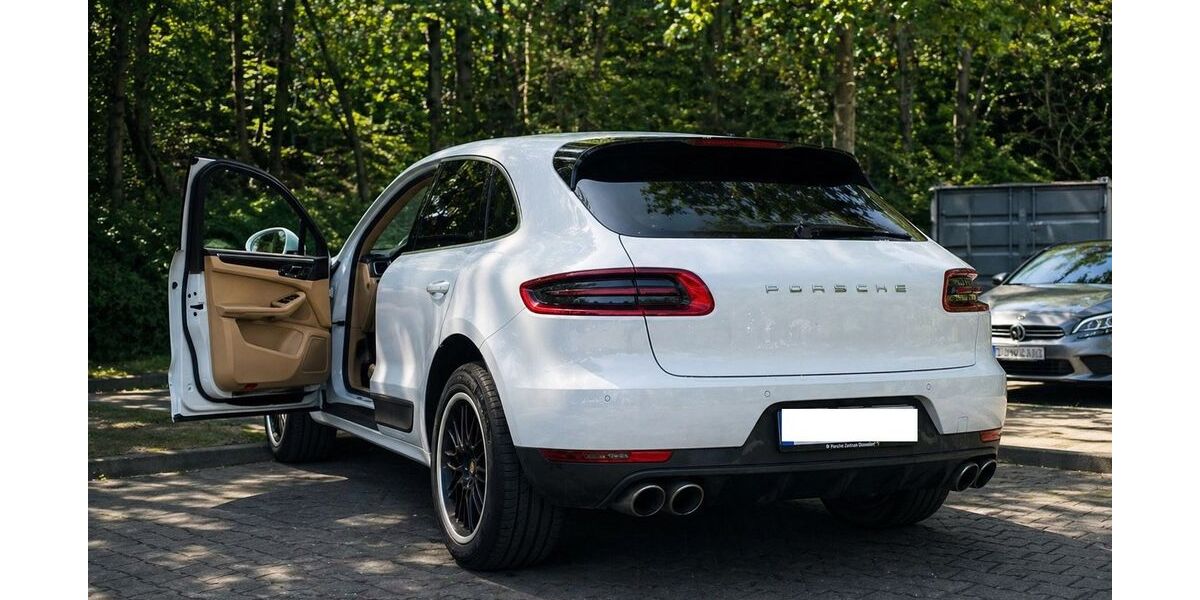 Porsche Macan 189.000 km 28.950 &euro; DÜSSELDORF 40593