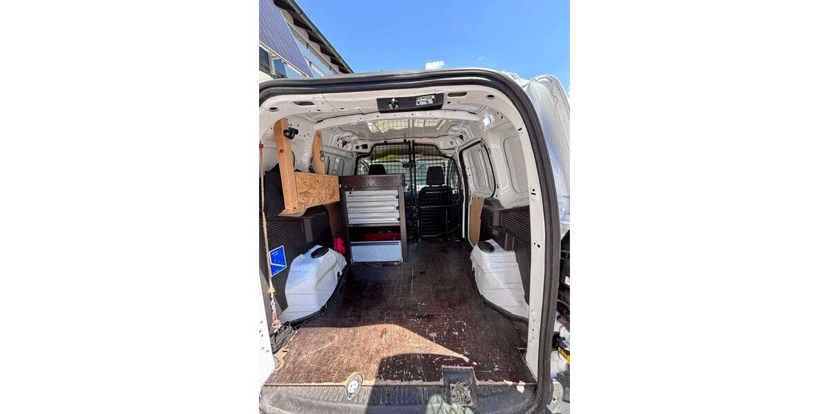 Ford Transit Courier 38.000 km 10.900 &euro; Eckental 90542