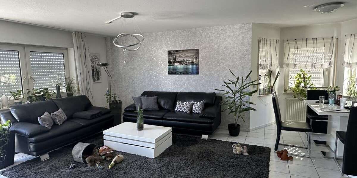 Wohnung zum Mieten in Schwaigern Niederhofen 825 € 98 m² - Etagenwohnung Schwaigern / Niederhofen Niederhofen | Angebot:26094671