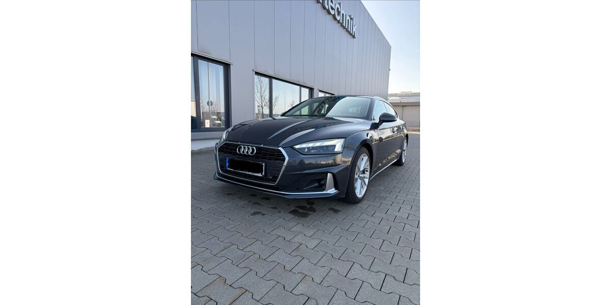 Audi A5 66.000 km 29.450 &euro; München 81825