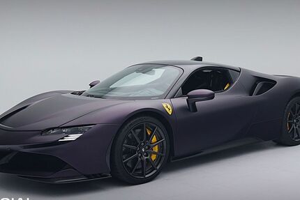 Ferrari SF90 1.887 km 414.500 &euro; Hamburg 22143